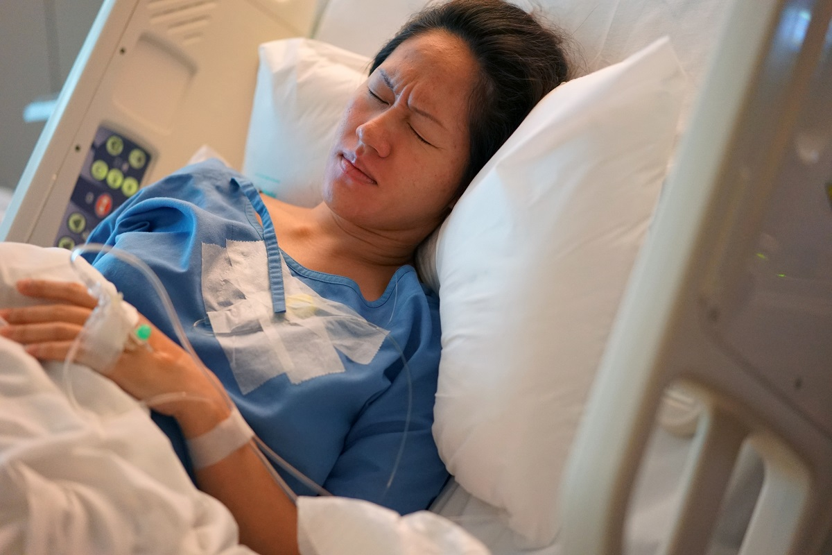 Dấu hiệu chảy m&aacute;u &acirc;m đạo sau m&atilde;n kinh: Cảnh b&aacute;o ung thư nội mạc tử cung - Ảnh 3.