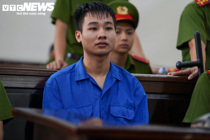 Xử vụ thảm &aacute;n Đồng Nai: Bị c&aacute;o Nguyễn Đức Anh thừa nhận h&agrave;nh vi Giết người - Ảnh 1.