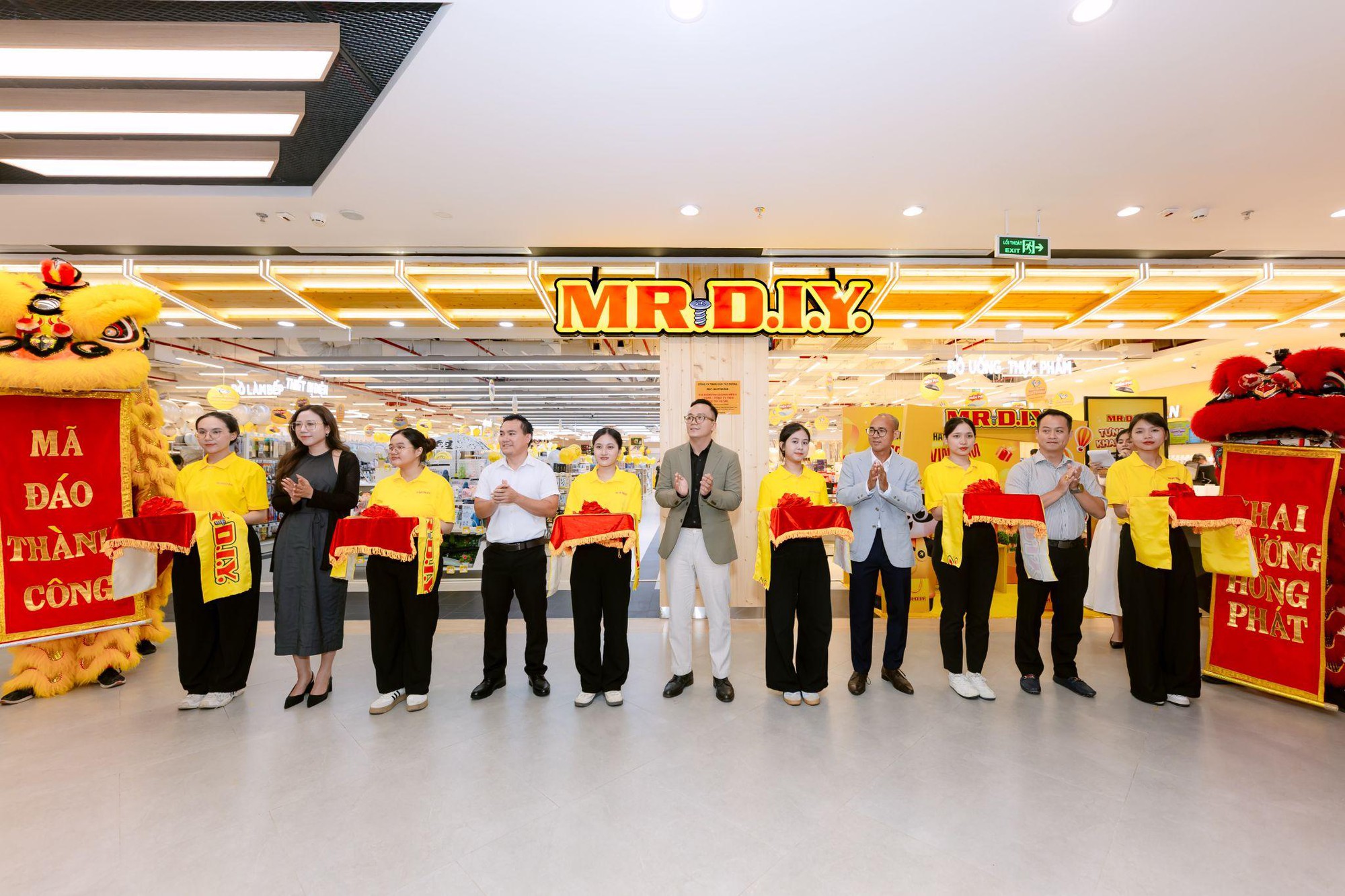 Trải nghiệm mua sắm &ldquo;một điểm đến&rdquo; tại cửa h&agrave;ng MR.D.I.Y. rộng 800m&sup2;- Ảnh 2.