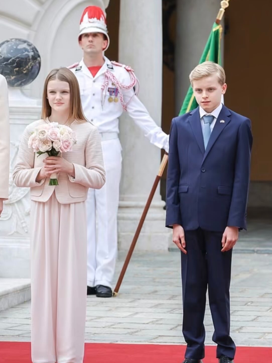 Hình ảnh mới nhất của Jacques và Gabriella tại lễ đón Tổng thống Italy ở Monaco - Ảnh 8. Hình ảnh mới nhất của Jacques và Gabriella tại lễ đón Tổng thống Italy ở Monaco - Ảnh 8.