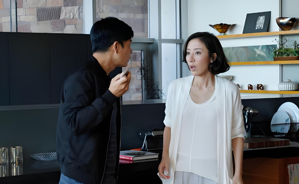 T&ocirc;i đi c&ocirc;ng t&aacute;c 1 tuần, kh&ocirc;ng ngờ khi về lại biến th&agrave;nh 