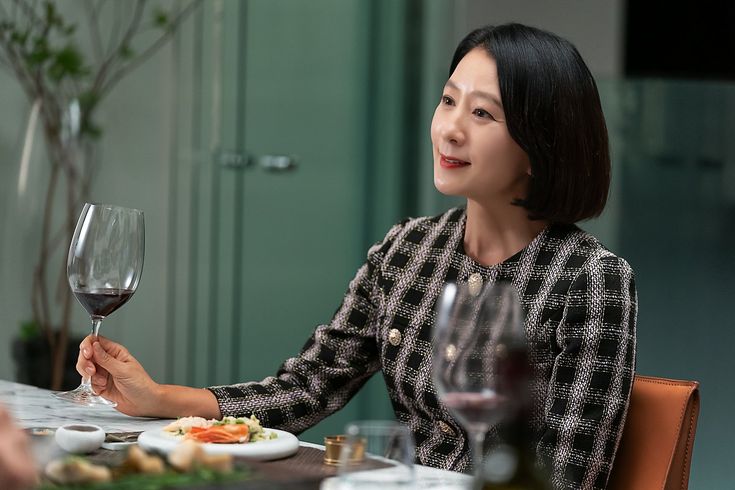 Người ngo&agrave;i 50 tuổi mới hiểu: Đời người chỉ v&agrave;i chục ngh&igrave;n ng&agrave;y, đừng tự l&agrave;m khổ m&igrave;nh v&igrave; những chuyện kh&ocirc;ng đ&aacute;ng - Ảnh 1.
