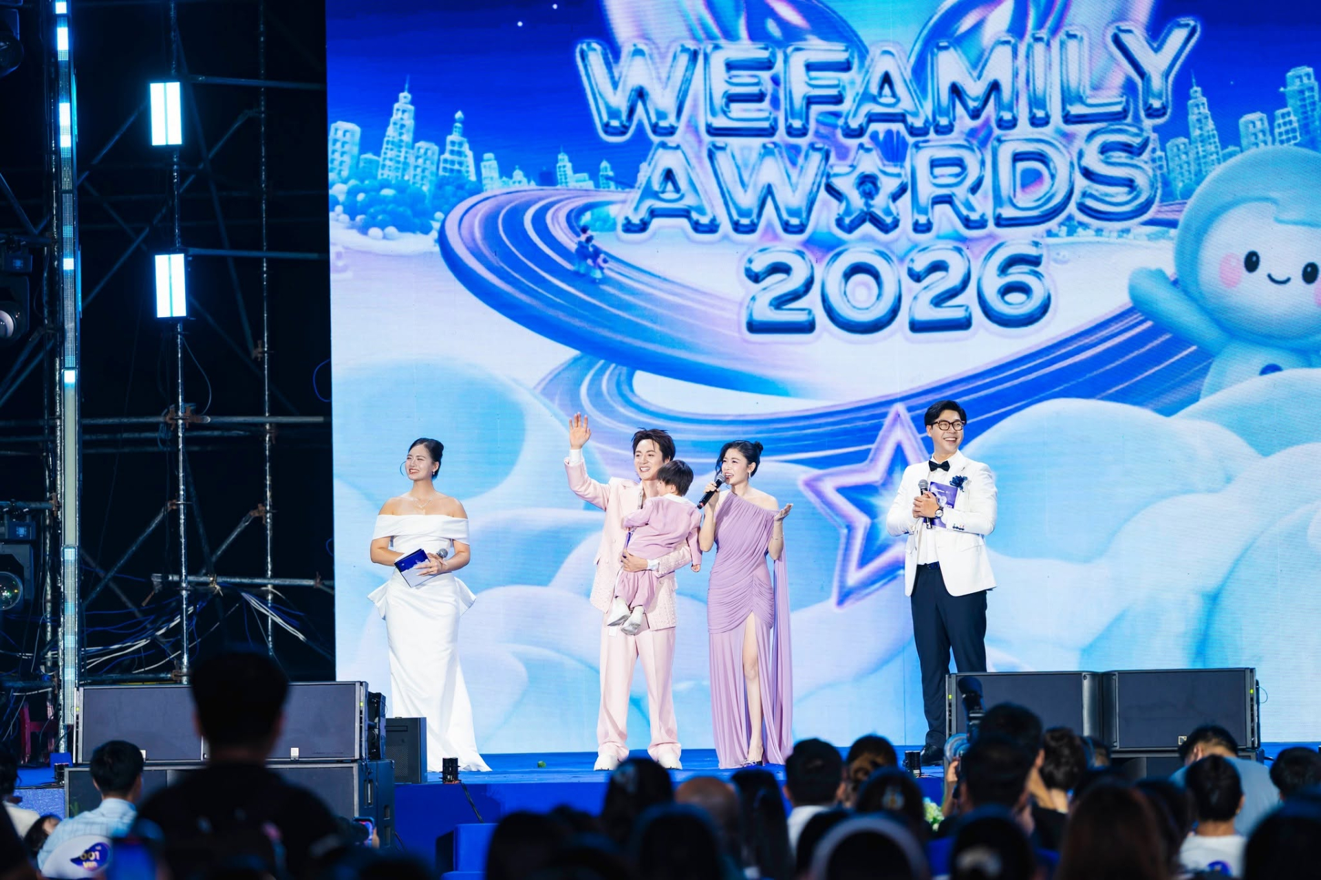 WeFamily Awards 2026: Kh&aacute;m ph&aacute; những c&acirc;u chuyện đẹp về gia đ&igrave;nh v&agrave; gi&aacute;o dục - Ảnh 9.