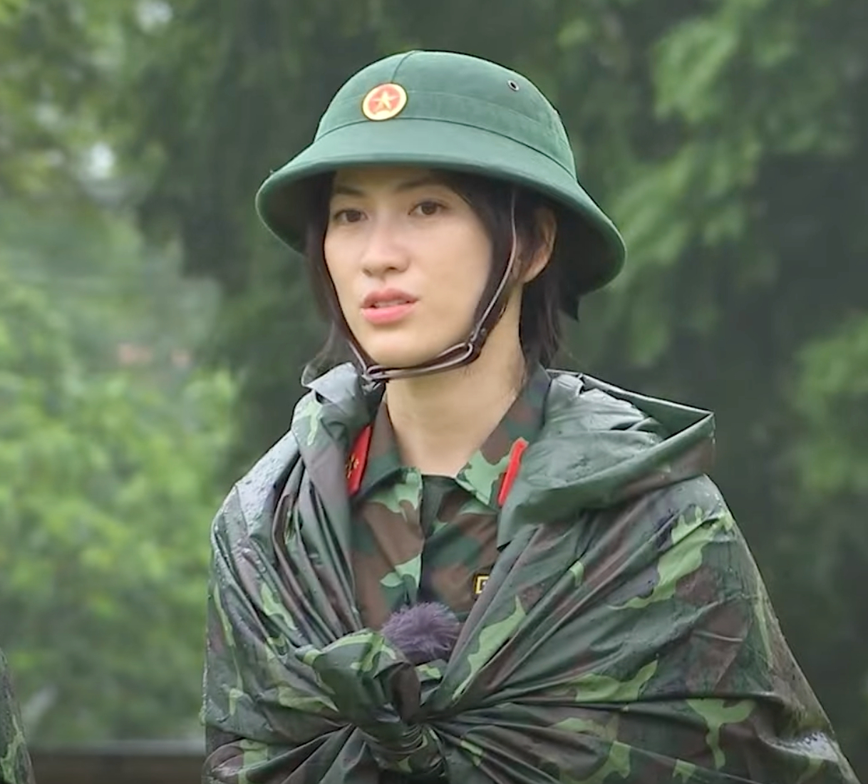 Phương Anh Đ&agrave;o trở th&agrave;nh Sao Việt g&acirc;y sốt với gương mặt mộc đẹp nhất thế giới 2026 - Ảnh 4.