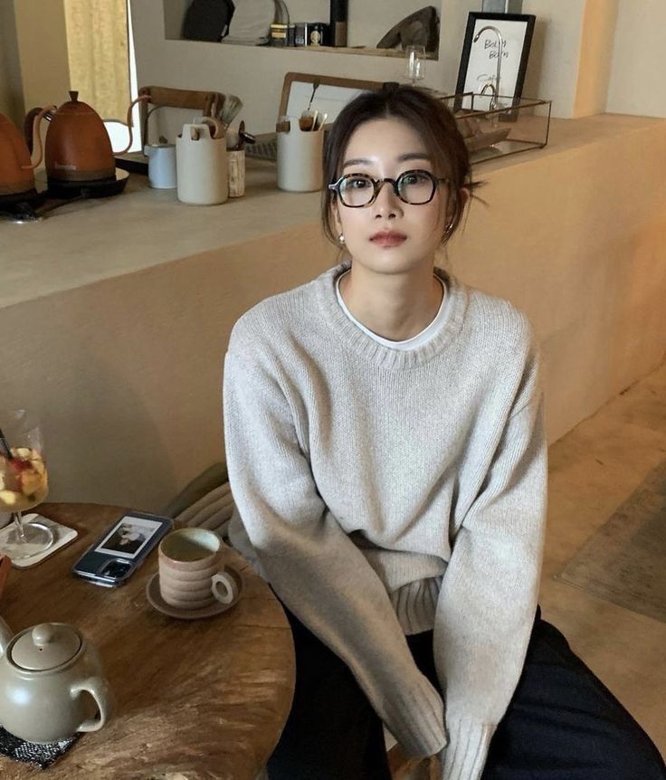 38 tuổi, t&ocirc;i mới hiểu: Kiếm nhiều tiền chưa chắc đ&atilde; gi&agrave;u, nhưng biết giữ khoảng c&aacute;ch với ham muốn th&igrave; cuộc sống nhẹ hơn rất nhiều - Ảnh 1.