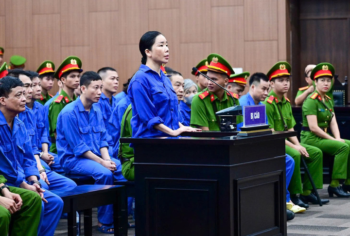 B&agrave; tr&ugrave;m Nguyễn Thị Mai Anh bị tuy&ecirc;n &aacute;n 30 năm t&ugrave; trong vụ &aacute;n gi&aacute;m định t&acirc;m thần - Ảnh 1.