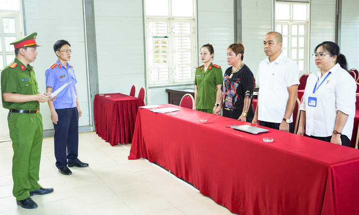 Khởi tố TikToker Thảo ' R&agrave;n Ri ' v&igrave; cho vay l&atilde;i nặng tại Sơn La - Ảnh 1.