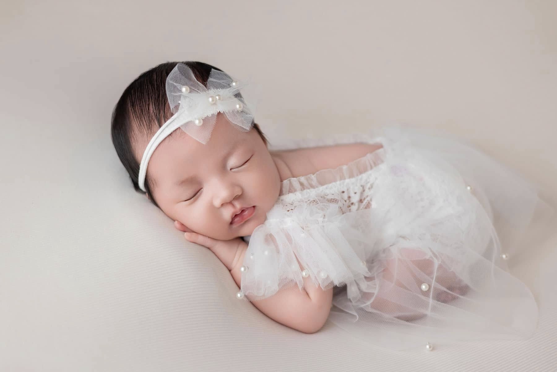 3 nh&oacute;c tỳ nh&agrave; Hoa hậu Đặng Thu Thảo sinh ra đ&atilde; ngậm th&igrave;a v&agrave;ng, visual đẹp như thi&ecirc;n thần - Ảnh 8.