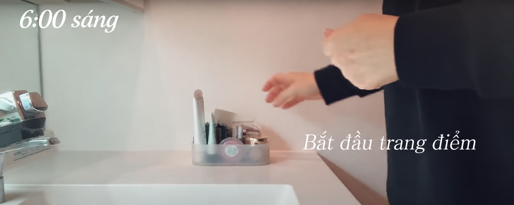 Ngo&agrave;i 40 tuổi, người mẹ dậy từ 4 giờ s&aacute;ng để l&agrave;m hết việc nh&agrave; trước khi đi l&agrave;m: C&oacute; một kiểu mệt mỏi của phụ nữ trung ni&ecirc;n &iacute;t ai nh&igrave;n thấy - Ảnh 9.