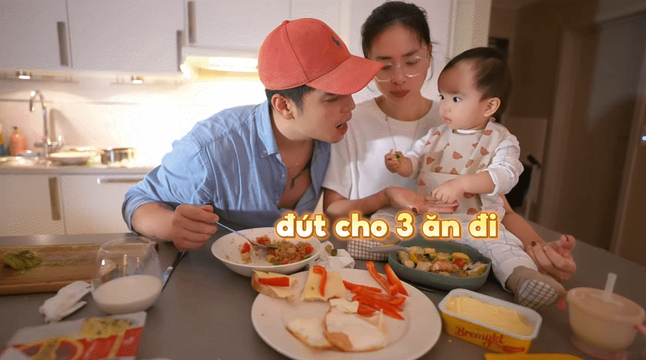 B&eacute; Gạo - Ảnh 3.