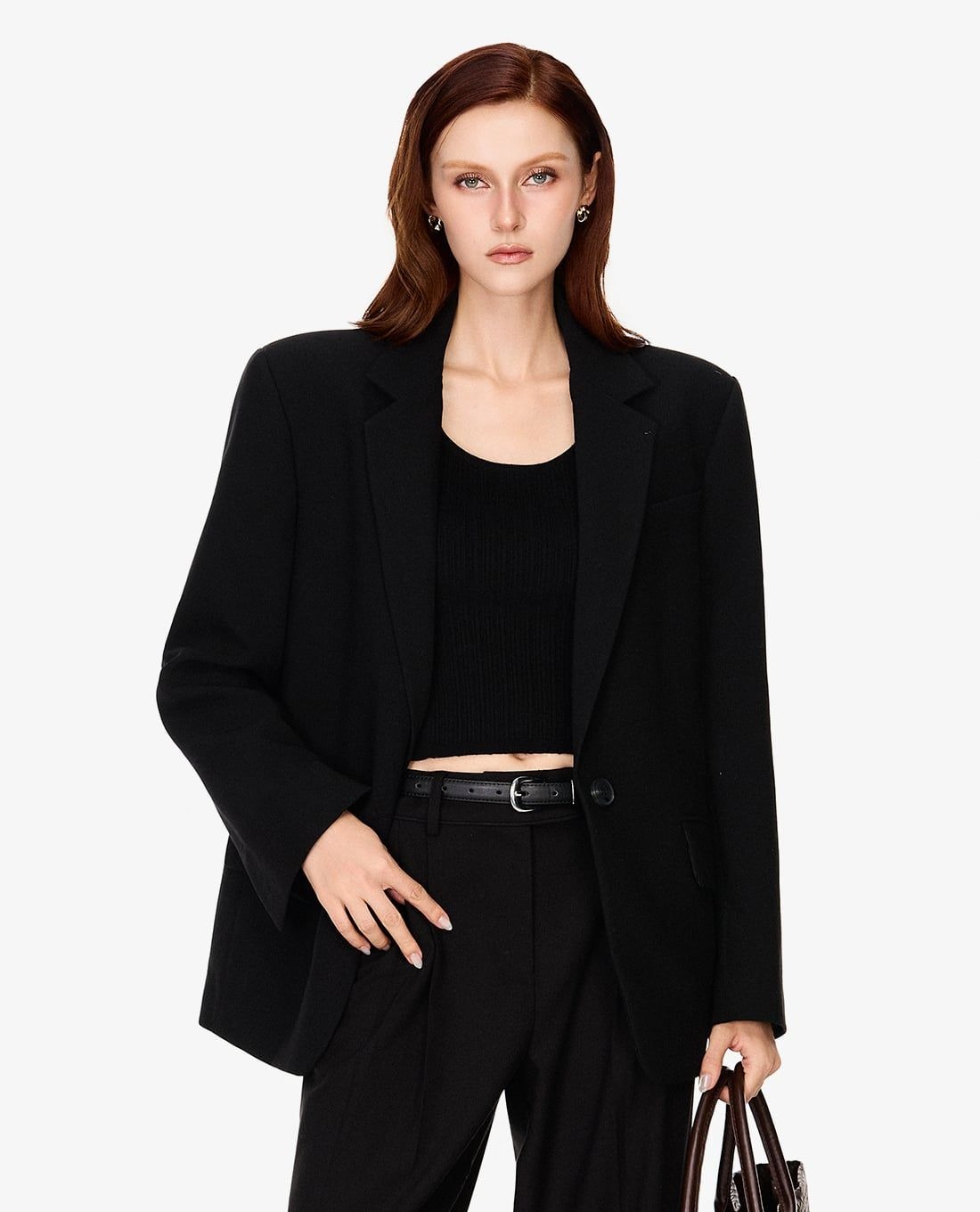 Kh&ocirc;ng cần đồ cầu kỳ, blazer phối v&aacute;y d&agrave;i vẫn tạo n&ecirc;n vẻ thanh lịch chuẩn old money - Ảnh 10.