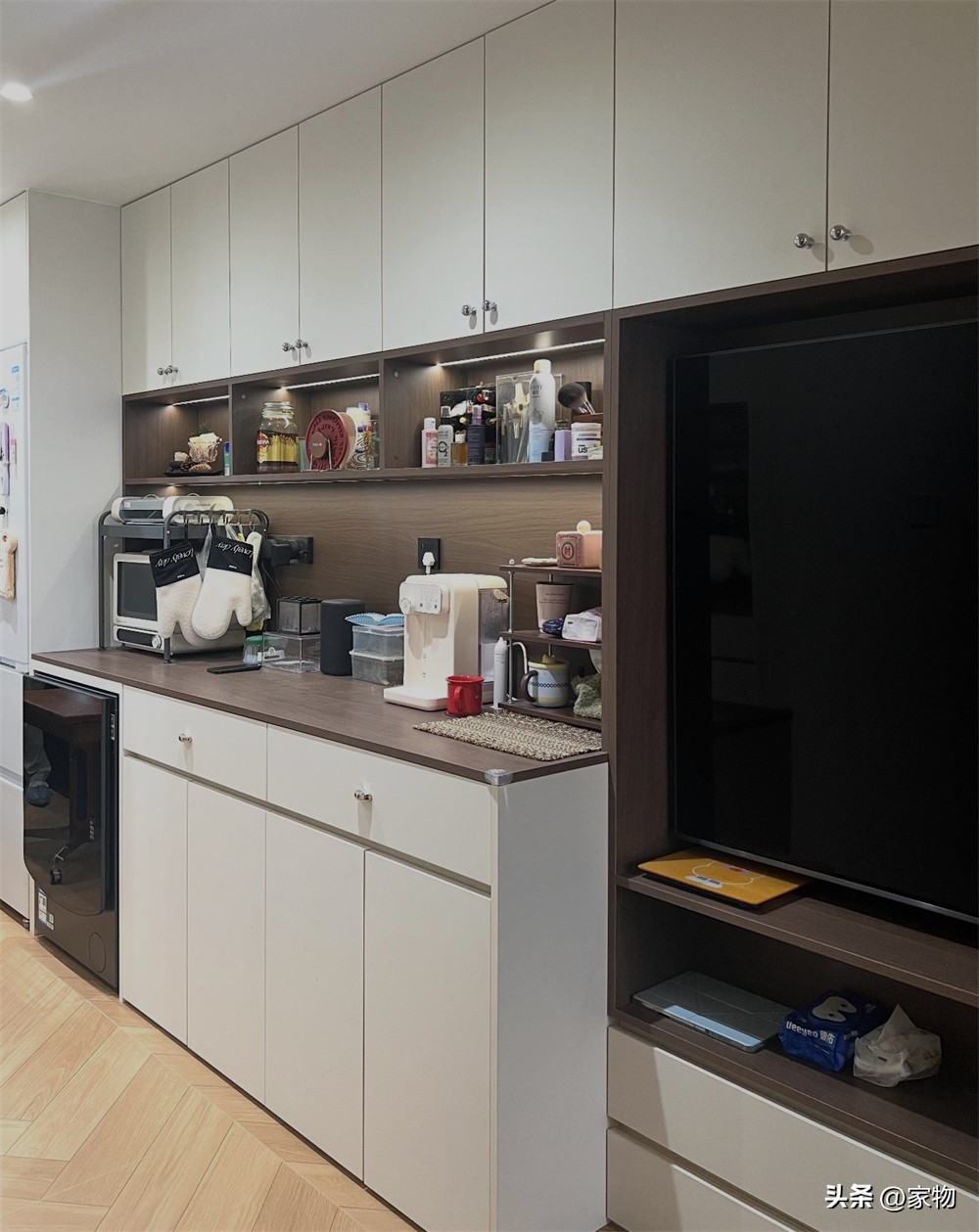 Căn hộ 28m&sup2; vẫn c&oacute; 2 ph&ograve;ng ngủ, 1 ph&ograve;ng kh&aacute;ch: Nh&igrave;n c&aacute;ch c&ocirc; g&aacute;i xử l&yacute; nh&agrave; d&agrave;i v&agrave; hẹp mới thấy từng m&eacute;t vu&ocirc;ng đều c&oacute; gi&aacute; trị - Ảnh 5.