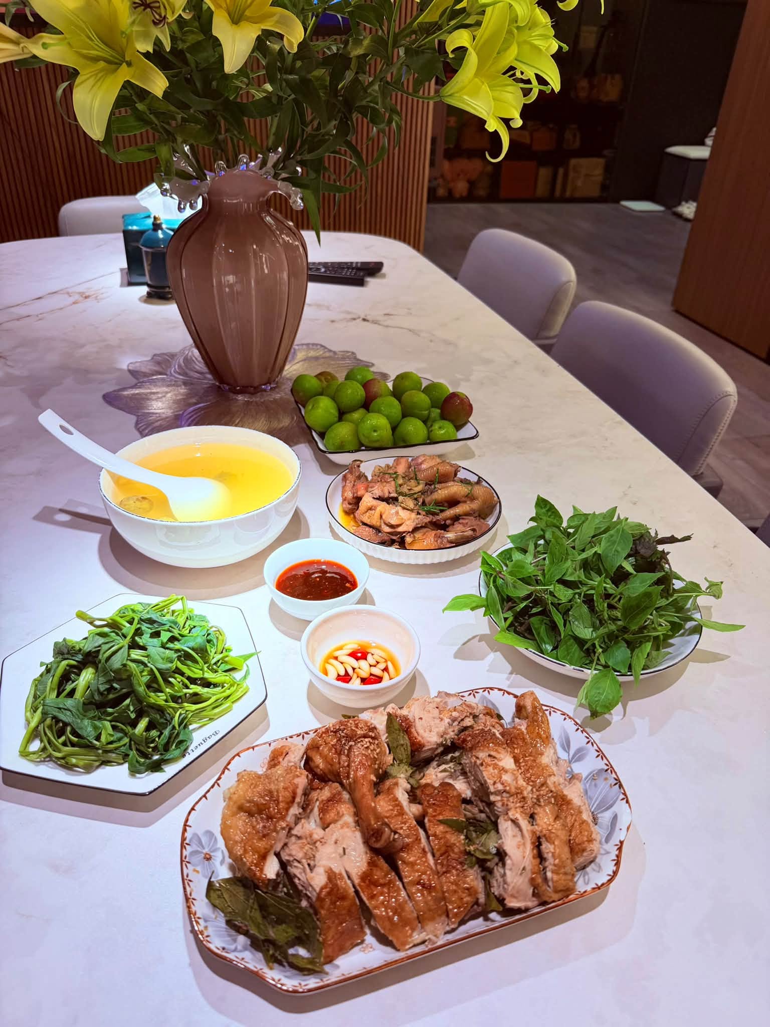 MC L&ecirc; Minh Hương v&agrave; h&agrave;nh tr&igrave;nh Sau Ai l&agrave; Triệu Ph&uacute;: Đời sống v&agrave; ẩm thực gia đ&igrave;nh - Ảnh 6.