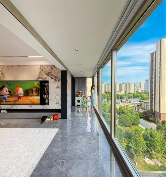 Từ tầng 33 chuyển xuống tầng 4, t&ocirc;i mới hiểu v&igrave; sao nhiều người kh&ocirc;ng c&ograve;n m&ecirc; nh&agrave; thật cao: 4 thay đổi thấy r&otilde; sau khi chuyển - Ảnh 1.