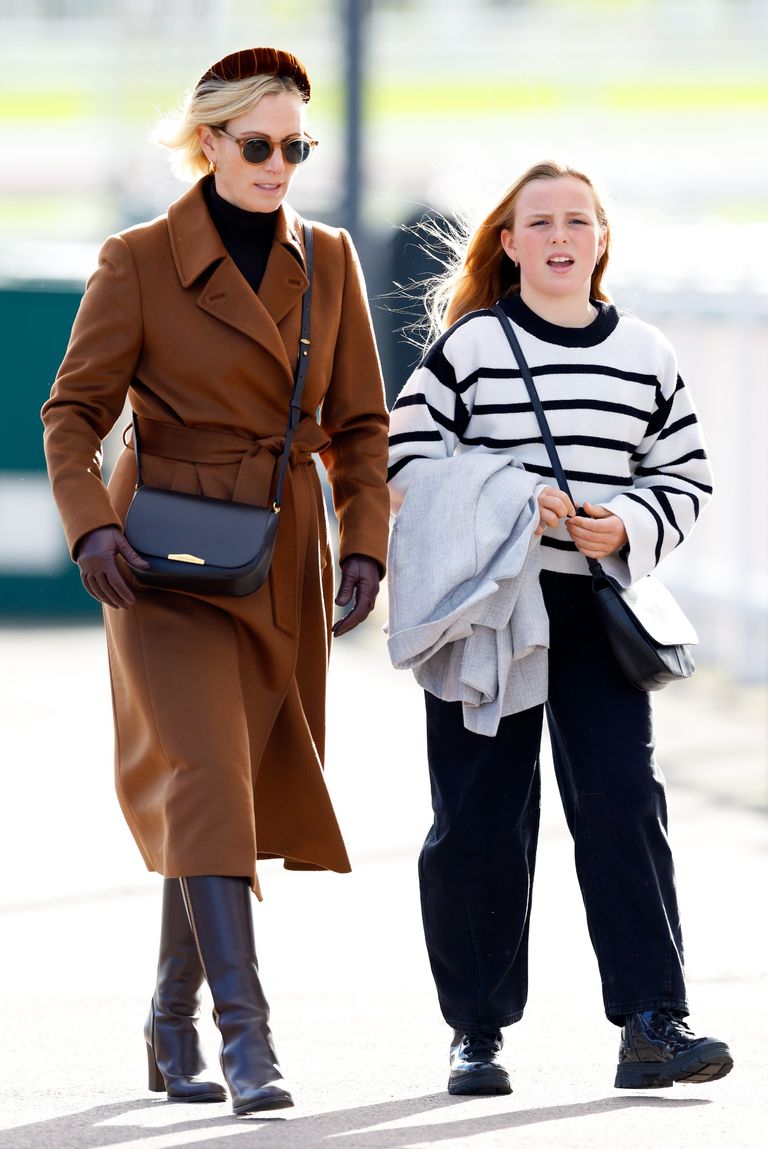 Zara Tindall chia sẻ c&acirc;u chuyện con g&aacute;i Mia tuổi dậy th&igrave; đầy h&agrave;i hước v&agrave; quen thuộc - Ảnh 2.