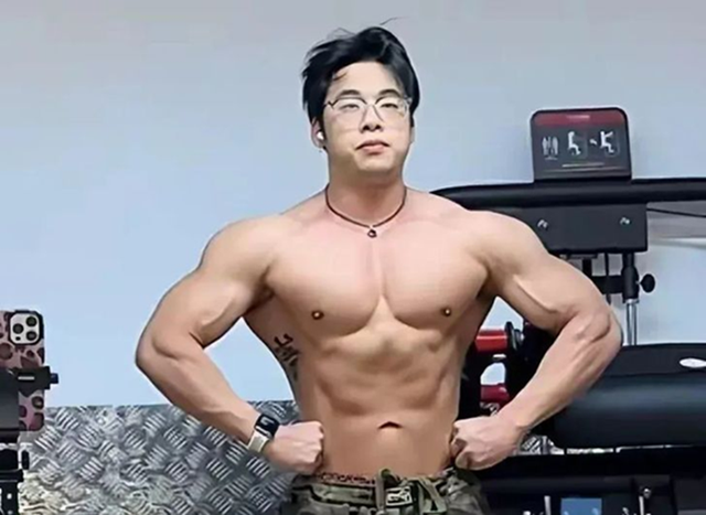 Chấn động giới thể hình: Nam VĐV thể hình 26 tuổi tử vong trong lúc ngủ, cơ thể từng phát ra nhiều “tín hiệu cầu cứu” nhưng bị bỏ qua- Ảnh 1.