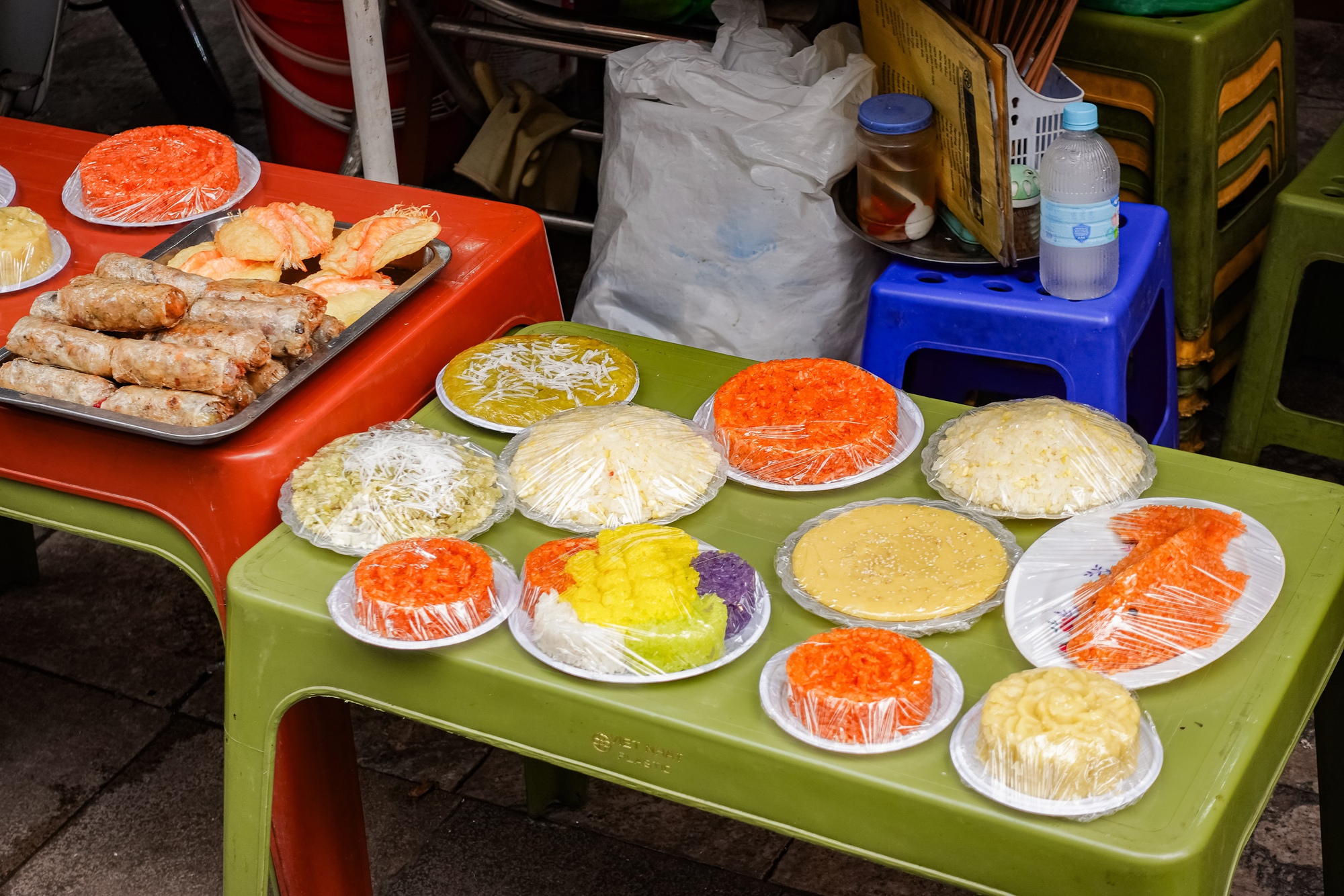 G&agrave; luộc 1 triệu / con tại chợ H&agrave;ng B&egrave; - xu hướng mua sắm c&uacute;ng &ocirc;ng C&ocirc;ng &ocirc;ng T&aacute;o 2026 - Ảnh 15.