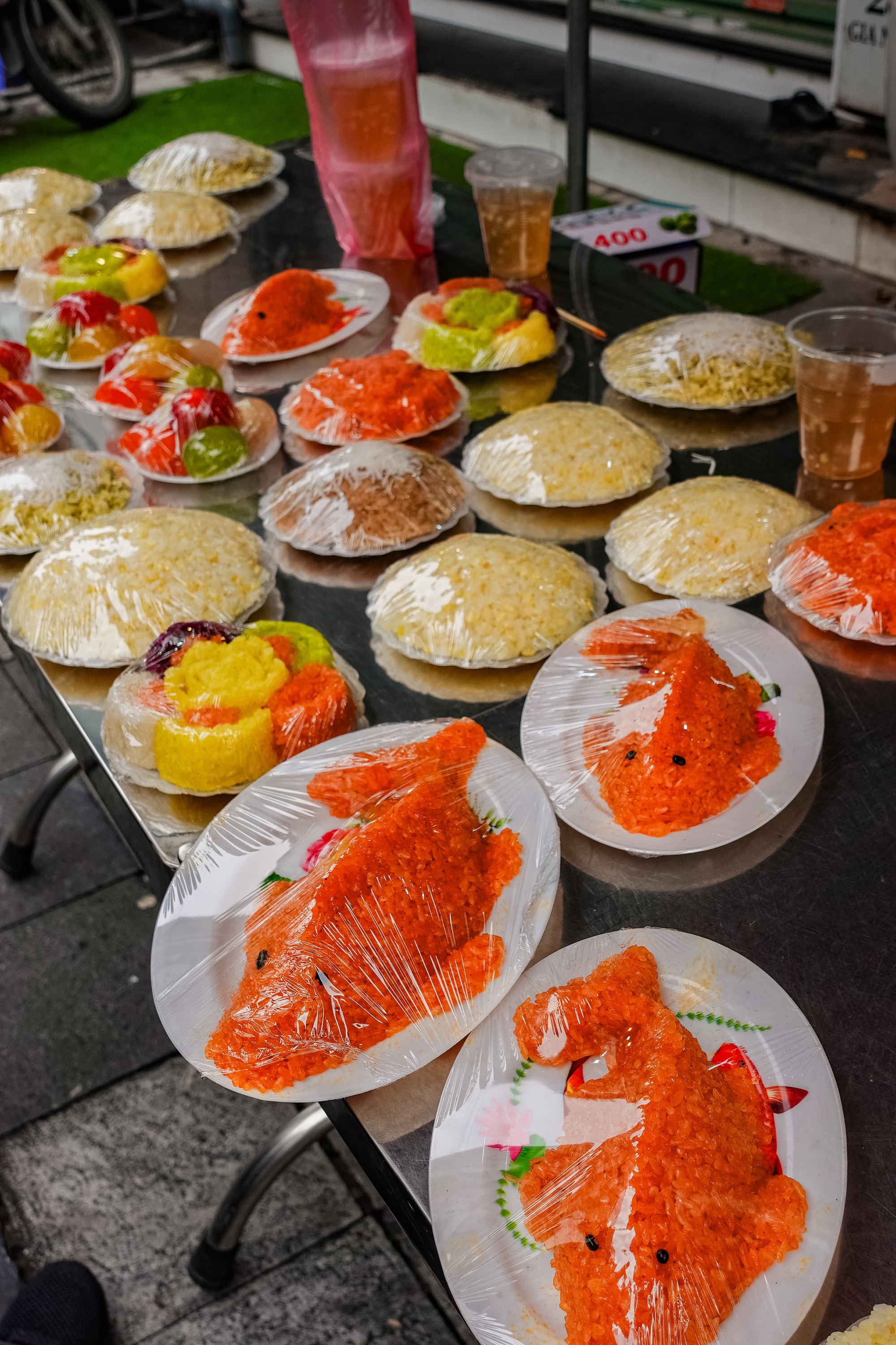 G&agrave; luộc 1 triệu / con tại chợ H&agrave;ng B&egrave; - xu hướng mua sắm c&uacute;ng &ocirc;ng C&ocirc;ng &ocirc;ng T&aacute;o 2026 - Ảnh 9.