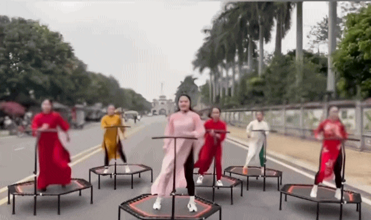 Nhảy bạt nh&uacute;n: Phản cảm hay chỉ l&agrave; hệ quả của việc biểu diễn sai ngữ cảnh?- Ảnh 1.