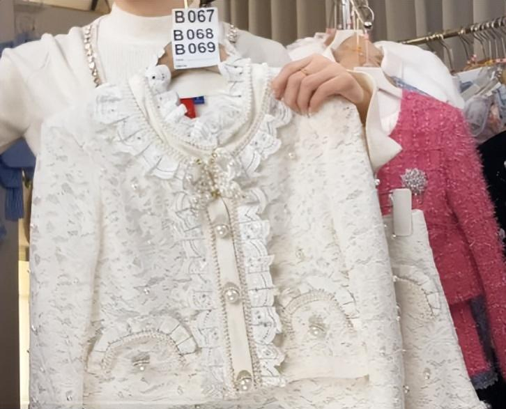 50 tuổi, dọn nh&agrave; theo 7 nguy&ecirc;n tắc n&agrave;y, một phụ nữ đ&atilde; để d&agrave;nh hơn 700 triệu chỉ trong 5 năm  - Ảnh 2.