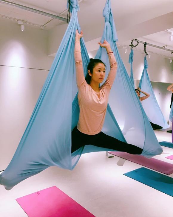 V&oacute;c d&aacute;ng tuổi 50 nhưng khiến g&aacute;i 20 cũng phải tị của L&acirc;m T&acirc;m Như- Ảnh 4.