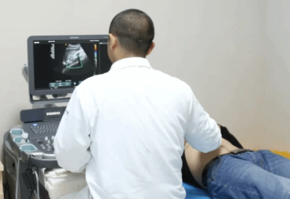 &Ocirc;ng cụ 73 tuổi được chẩn đo&aacute;n 