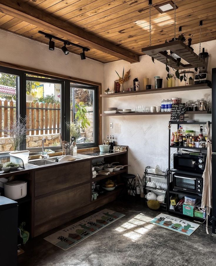 Trước Tết nhiều nh&agrave; &acirc;m thầm thay thứ n&agrave;y trong bếp, kh&ocirc;ng phải v&igrave; sạch m&agrave; v&igrave; sợ &ldquo;đứt vận&rdquo; đầu năm- Ảnh 1.