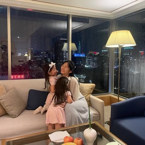 Nếu mẹ đang c&oacute; những kiểu h&agrave;nh xử n&agrave;y, đừng tr&aacute;ch v&igrave; sao con kh&ocirc;ng nghe lời - Ảnh 4.