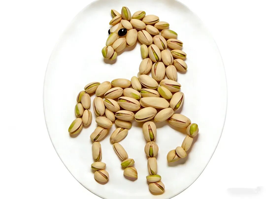 Đĩa tr&aacute;i c&acirc;y h&igrave;nh ngựa t&agrave;i lộc cho năm mới B&iacute;nh Ngọ 2026 th&ecirc;m phần rực rỡ - Ảnh 9.