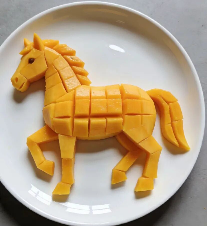 Đĩa tr&aacute;i c&acirc;y h&igrave;nh ngựa t&agrave;i lộc cho năm mới B&iacute;nh Ngọ 2026 th&ecirc;m phần rực rỡ - Ảnh 6.