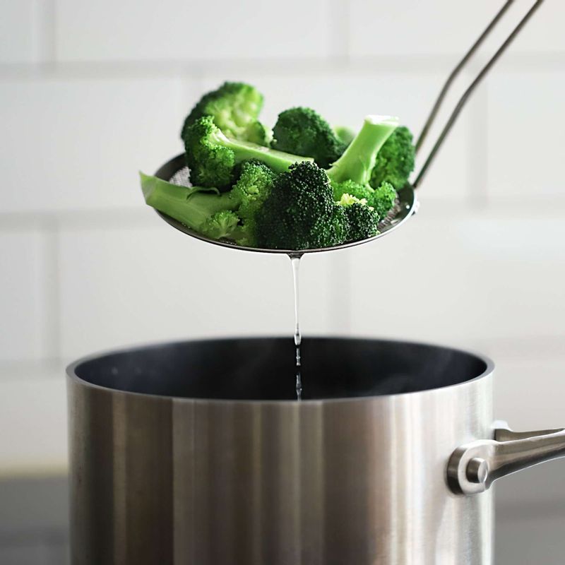 Món ăn ngày Tết: Cách làm cây tài lộc đẹp mắt Chỉ trong 10 phút - Ảnh 3. Món ăn ngày Tết: Cách làm cây tài lộc đẹp mắt Chỉ trong 10 phút - Ảnh 3.