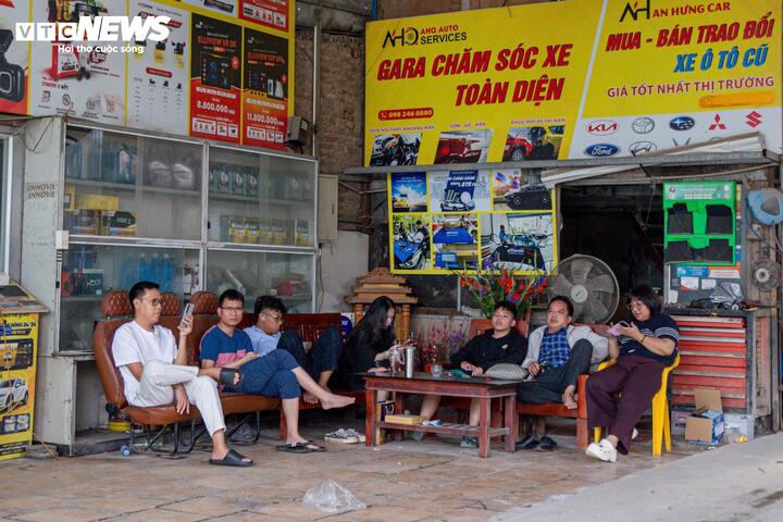 Tiệm rửa xe tại H&agrave; Nội tất bật kiếm 3-4 triệu ng&agrave;y 29 Tết - Ảnh 5.