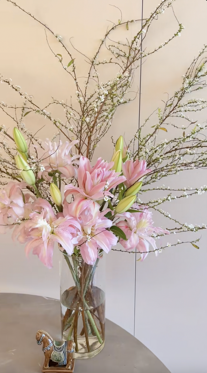 Đường đua hoa Tết của c&aacute;c &ldquo;ph&uacute; b&agrave;&rdquo; - Ảnh 8.