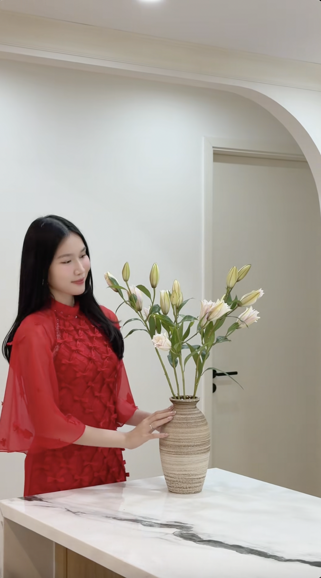 Đường đua hoa Tết của c&aacute;c &ldquo;ph&uacute; b&agrave;&rdquo; - Ảnh 11.