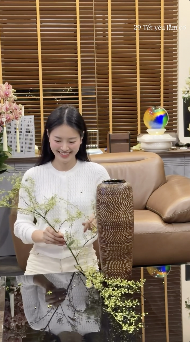 Đường đua hoa Tết của c&aacute;c &ldquo;ph&uacute; b&agrave;&rdquo; - Ảnh 13.