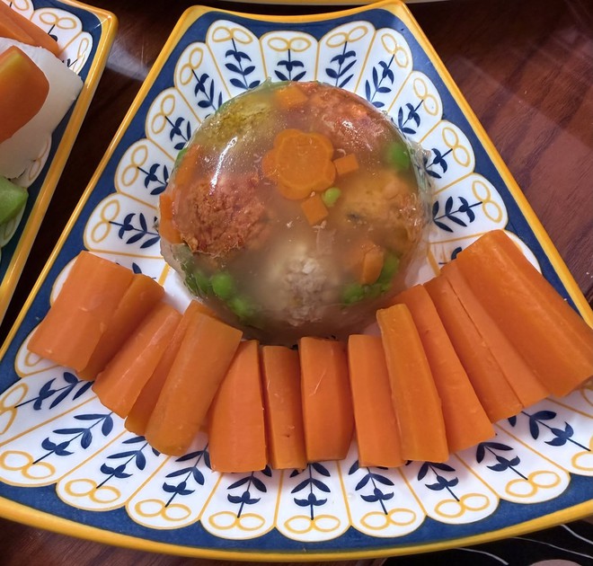 M&acirc;m cơm tất ni&ecirc;n 