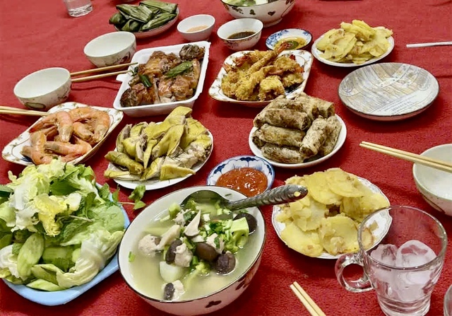 29 Tết, loạt si&ecirc;u phẩm cơm tất ni&ecirc;n tr&igrave;nh l&agrave;ng: H&agrave; Tĩnh c&uacute;ng mực, Hải Ph&ograve;ng c&oacute; chả rươi- Ảnh 17.