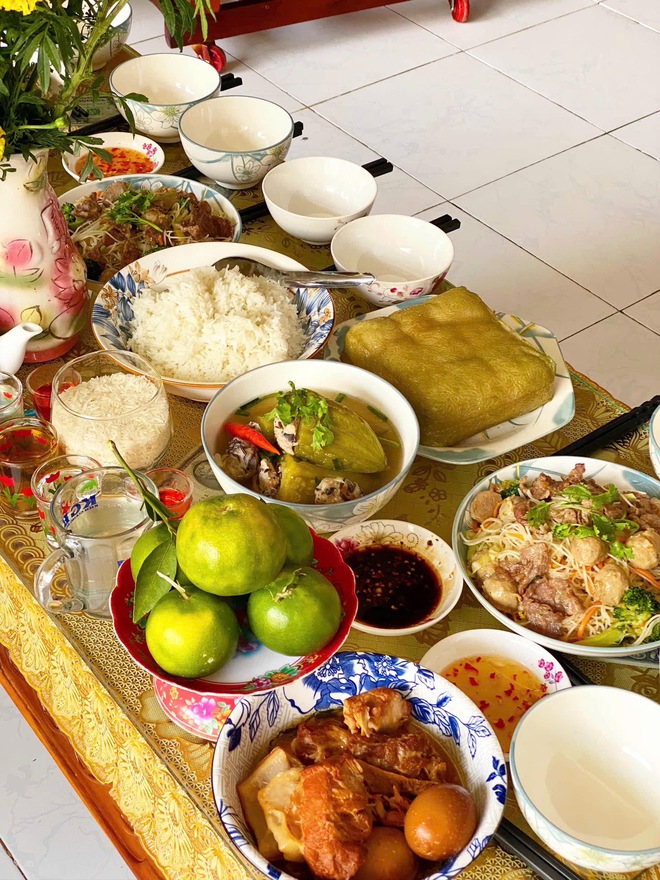 29 Tết, loạt si&ecirc;u phẩm cơm tất ni&ecirc;n tr&igrave;nh l&agrave;ng: H&agrave; Tĩnh c&uacute;ng mực, Hải Ph&ograve;ng c&oacute; chả rươi- Ảnh 18.