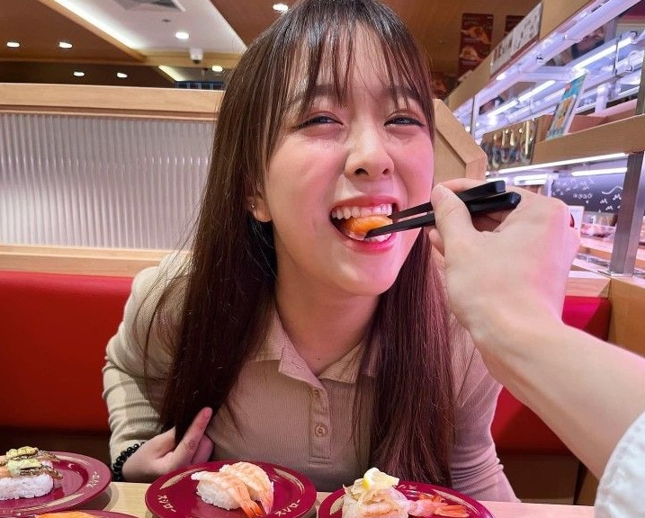 Cá hồi và các loại hạt giàu Omega 3
