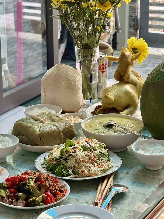 29 Tết, loạt si&ecirc;u phẩm cơm tất ni&ecirc;n tr&igrave;nh l&agrave;ng: H&agrave; Tĩnh c&uacute;ng mực, Hải Ph&ograve;ng c&oacute; chả rươi- Ảnh 11.