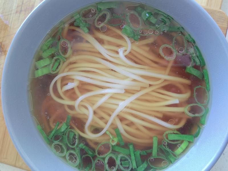 Mùng 2 Tết ngon miệng với 3 công thức nấu mì may mắn cho năm mới 2026 - Ảnh 11. Mùng 2 Tết ngon miệng với 3 công thức nấu mì may mắn cho năm mới 2026 - Ảnh 11.