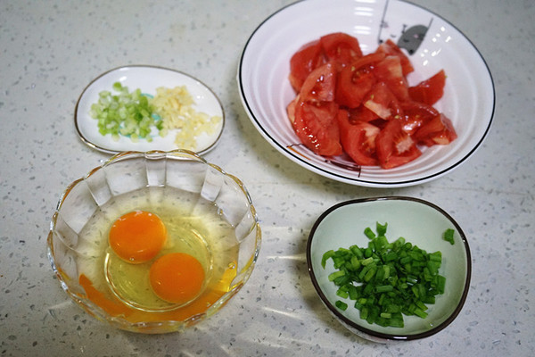 Mùng 2 Tết ngon miệng với 3 công thức nấu mì may mắn cho năm mới 2026 - Ảnh 3. Mùng 2 Tết ngon miệng với 3 công thức nấu mì may mắn cho năm mới 2026 - Ảnh 3.