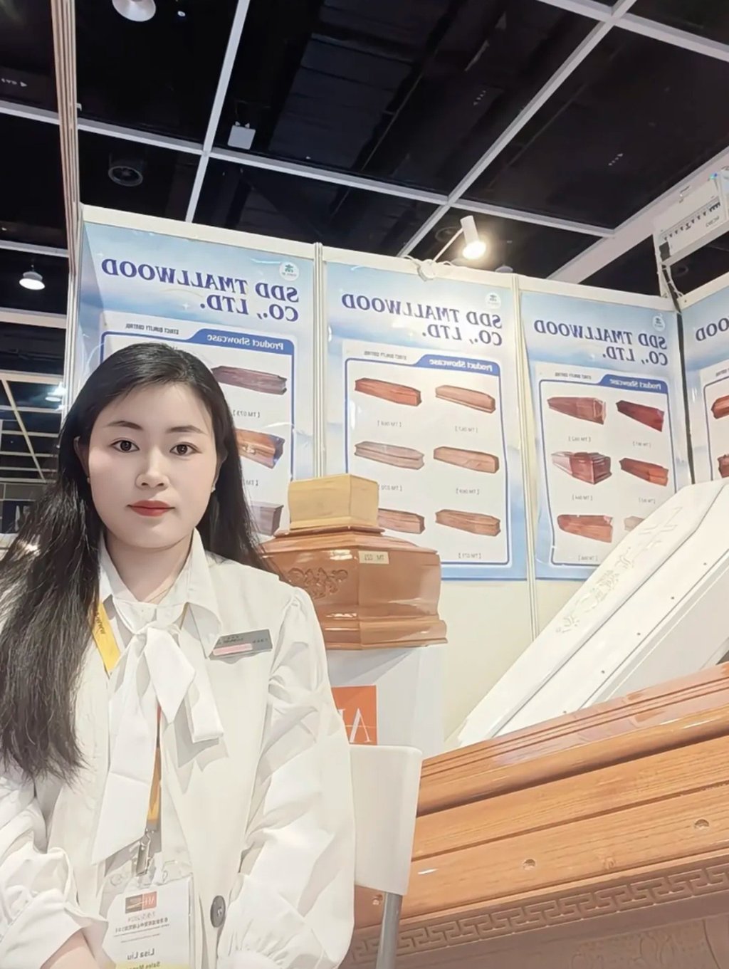 Bỏ nghề gi&aacute;o để đi b&aacute;n quan t&agrave;i: C&ocirc; g&aacute;i trẻ thu 6 triệu USD mỗi năm nhờ xuất khẩu sang ch&acirc;u &Acirc;u - Ảnh 1.