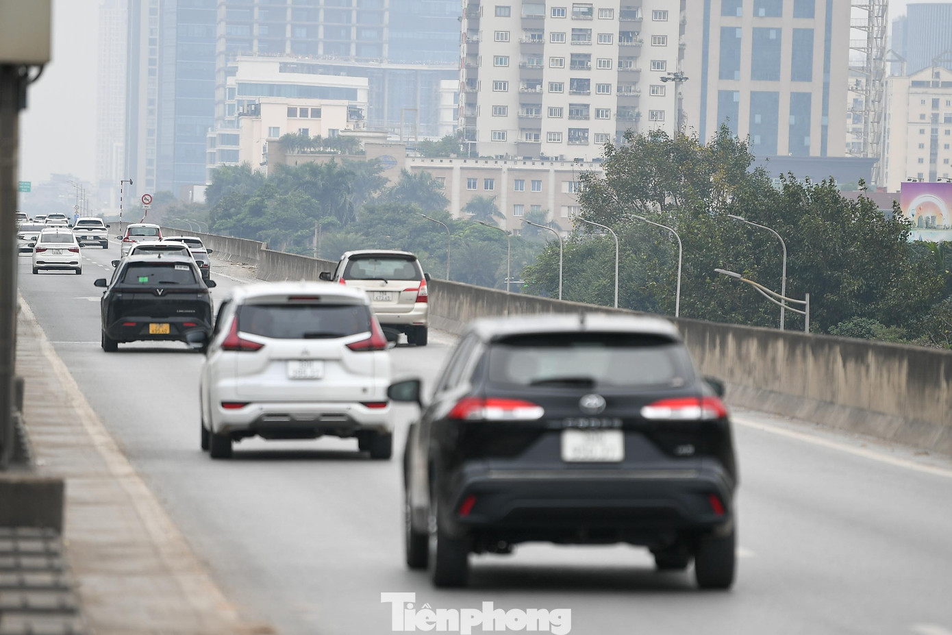 H&agrave; Nội m&ugrave;ng 2 Tết 2026: &Ugrave;n tắc giao th&ocirc;ng tại cửa ng&otilde; ph&iacute;a Nam - Ảnh 12.