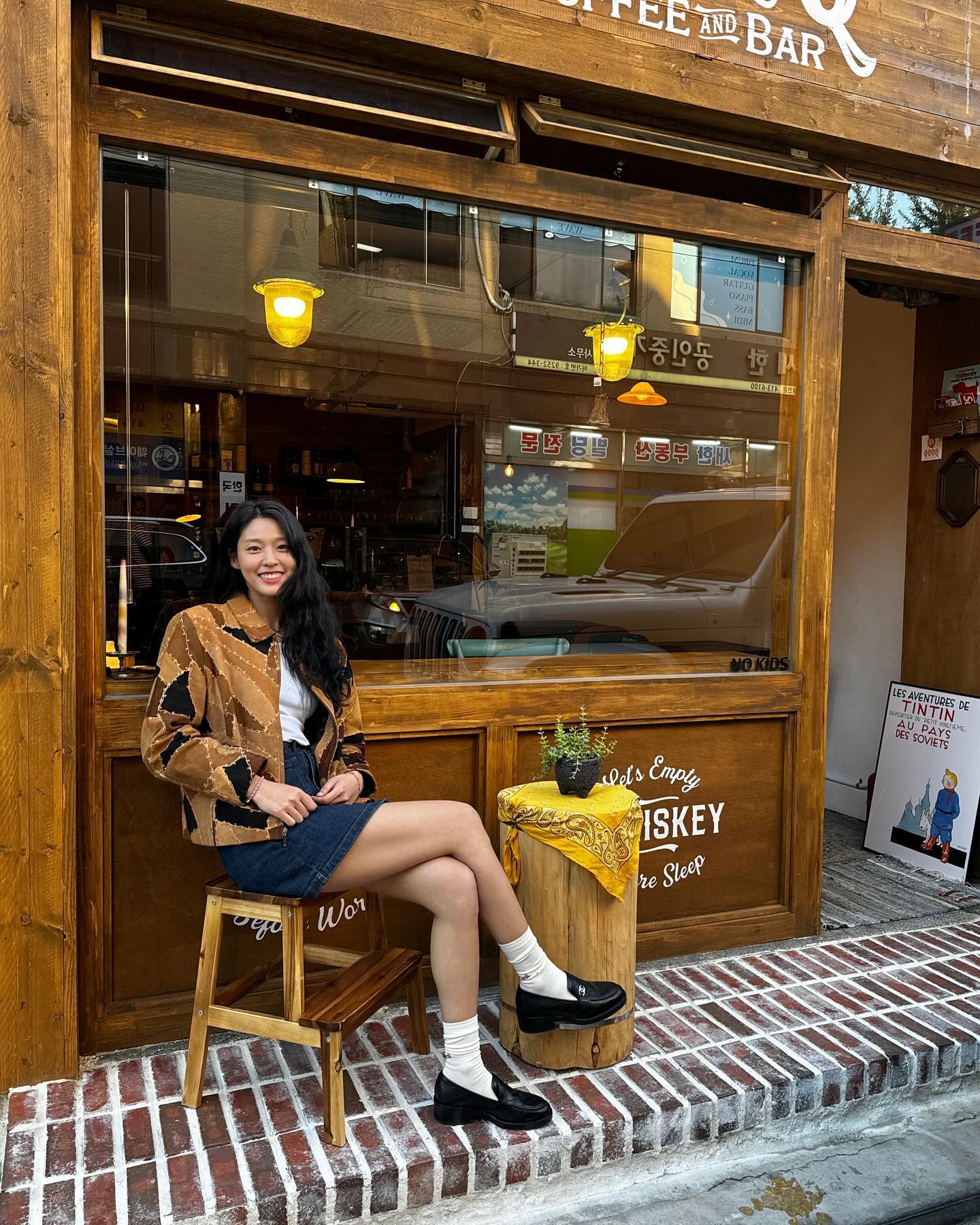 Mỹ nữ Seolhyun v&agrave; phong c&aacute;ch thời trang đẹp như thi&ecirc;n thần trong Slowly And Intensely - Ảnh 13.