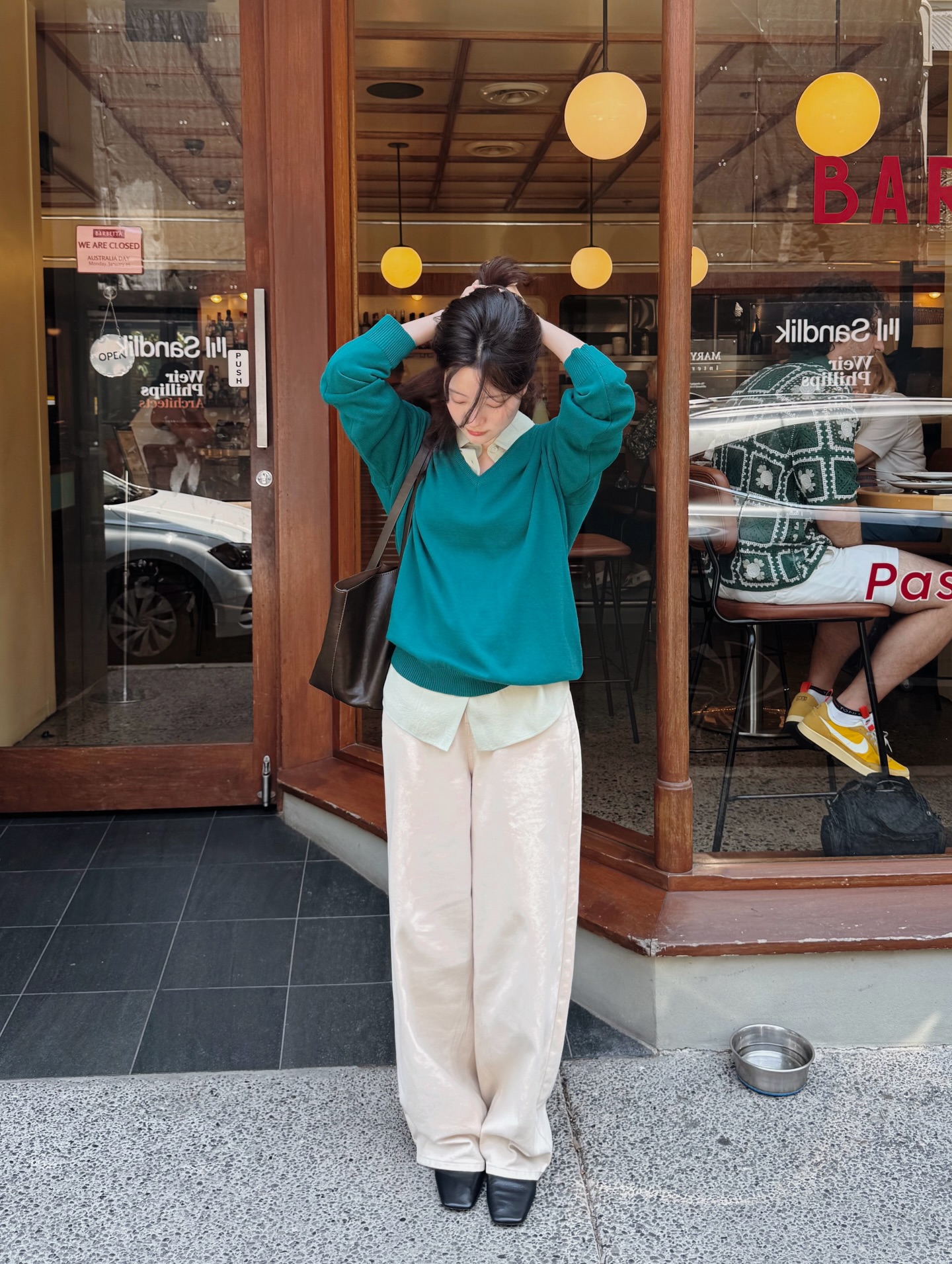 Sắm &aacute;o d&agrave;i tay Tết 2026 để trẻ trung v&agrave; sang xịn mịn cho ng&agrave;y đầu năm mới - Ảnh 6.