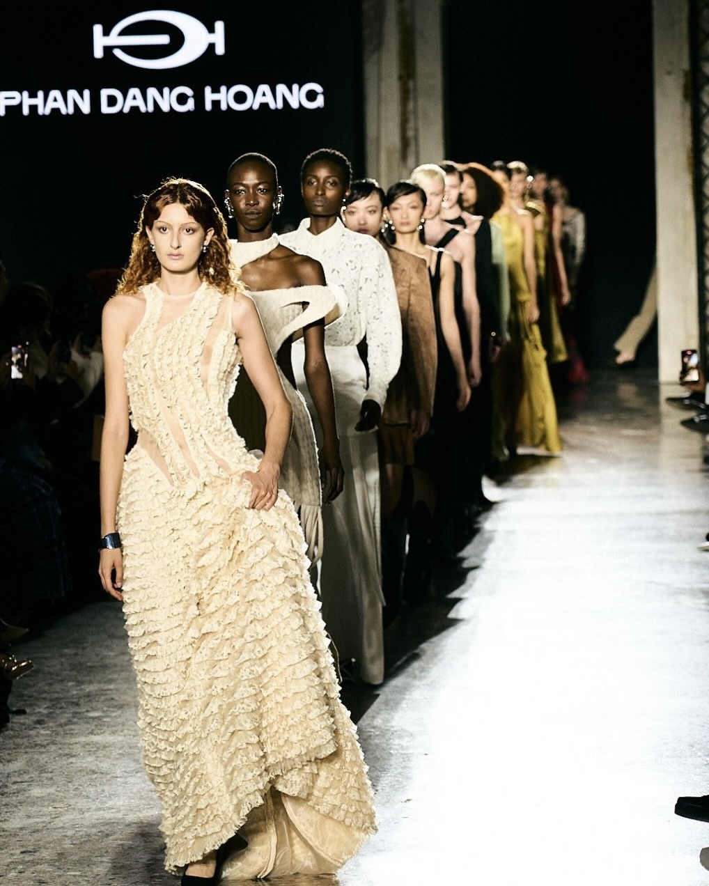 Dresscode WeChoice Awards 2025: Để thời trang của người Việt viết tiếp c&acirc;u chuyện Việt Nam- Ảnh 4.