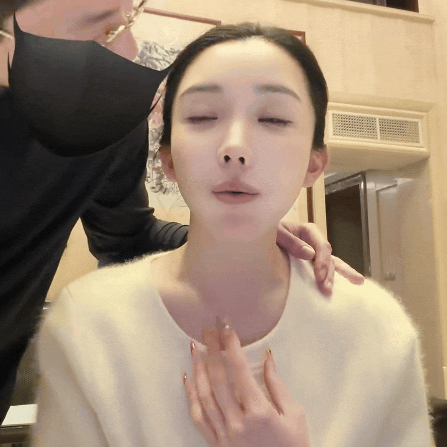 Đầu năm nghe phú bà ở biệt phủ 1200m2 kể chuyện tiêu tiền: Bảo sao người giàu cứ giàu, người nghèo tiết kiệm chắt bóp cũng chẳng khá lên nổi! - Ảnh 4.