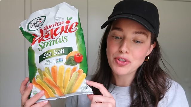 Thi&ecirc;n thần Victoria's Secret giảm 18kg sau sinh m&agrave; vẫn ăn đủ 3 bữa 1 ng&agrave;y- Ảnh 5.