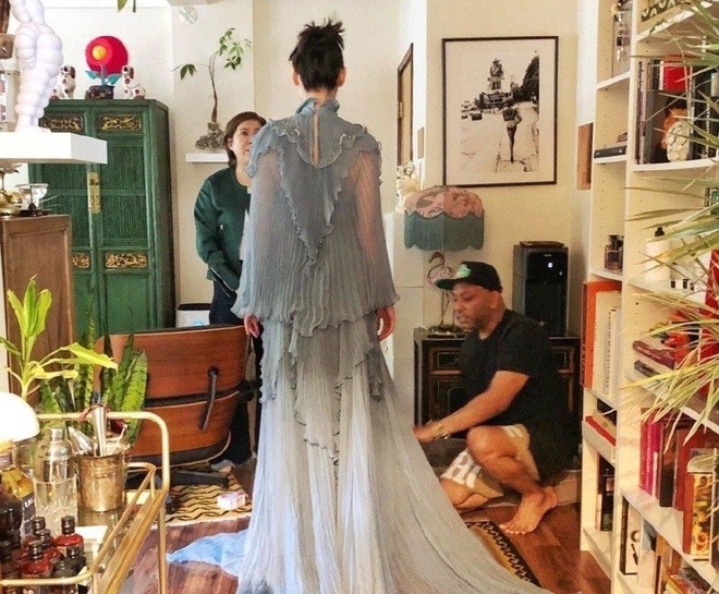 Ngọc nữ Lương Lạc Thi nhận si&ecirc;u biệt thự v&agrave; 199 tỷ tiền cấp dưỡng từ đại gia - Ảnh 5.